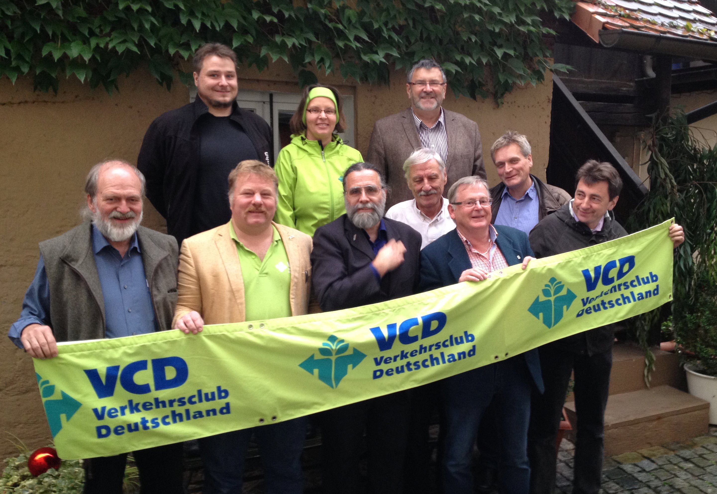 Der Vorstand des VCD Landesverbands Bayern Die Mitglieder des neunköpfigen Vorstands und der Landesgeschäftsführer