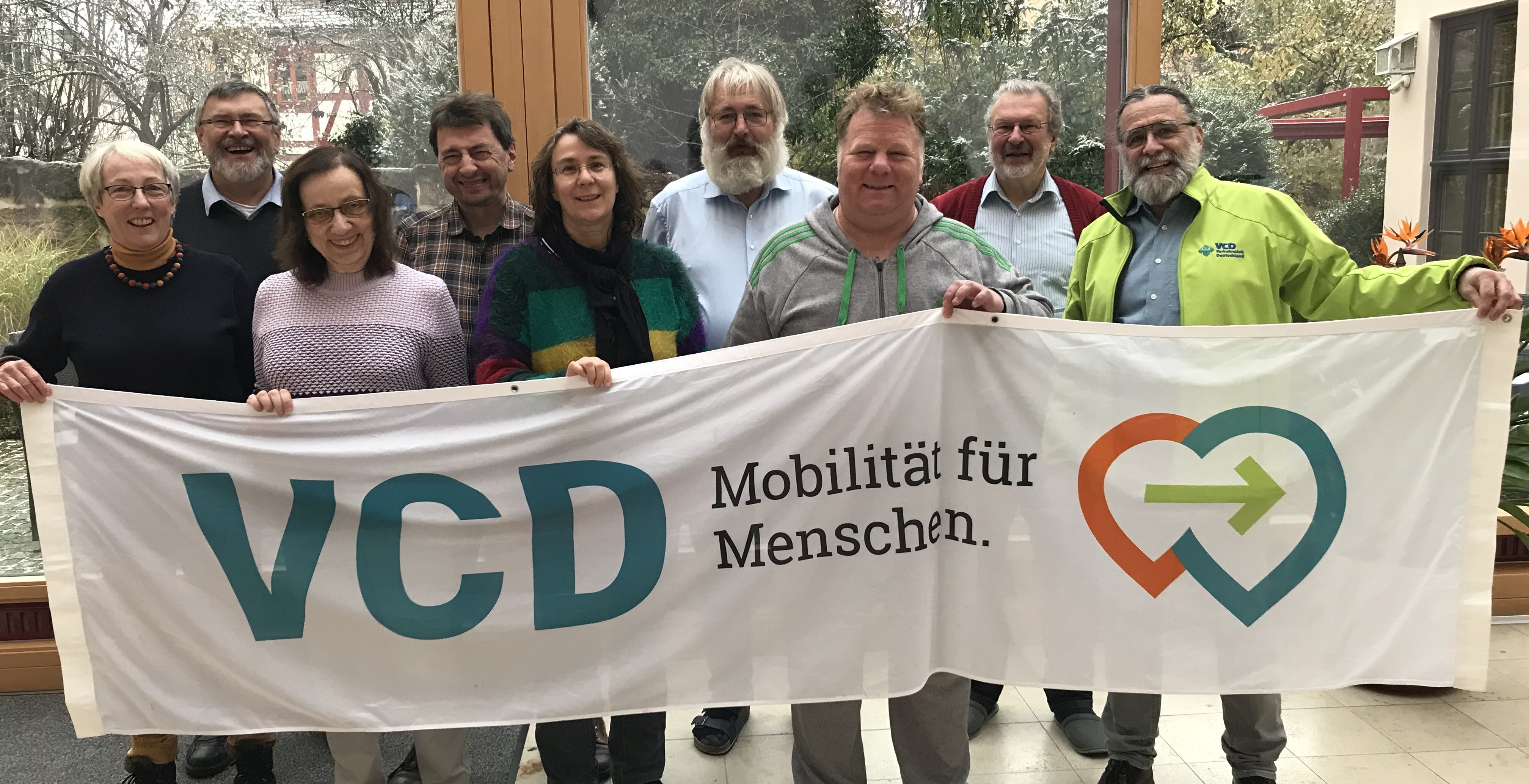 von links: Heidi Kückelhaus, Hans Löffler, Rotraut Brückner, Gerd Weibelzahl, Marita Schwab, Andreas Kagermeier, Dr. Christian Loos, Franz Gabler, Bernd Sluka Vorstand 2022