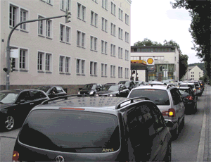 Verkehr in Nikolastra�e